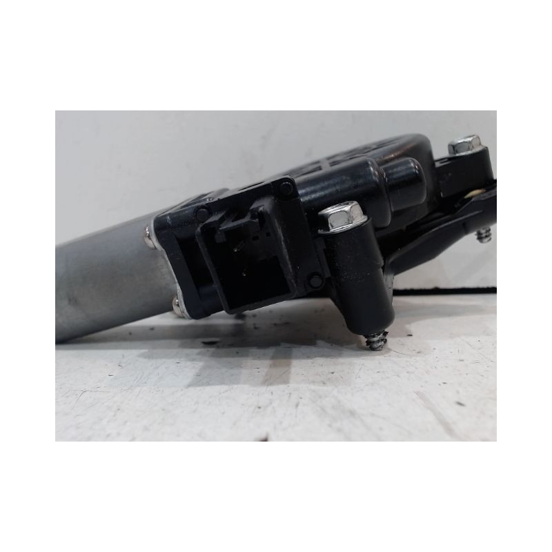 MECANISME+MOTEUR LEVE-GLACE AVANT DROIT MAZDA 2