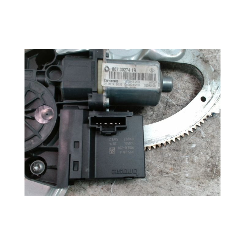 MECANISME+MOTEUR LEVE-GLACE AVANT DROIT RENAULT SCENIC III 2009-