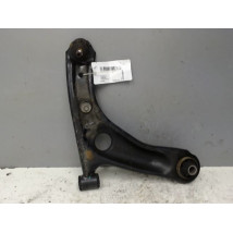 TRIANGLE INFERIEUR AVANT DROIT TOYOTA AYGO