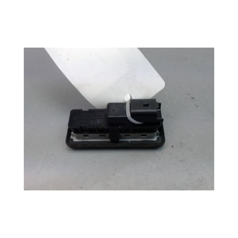 POIGNEE EXTERIEURE HAYON PEUGEOT 308 2009-