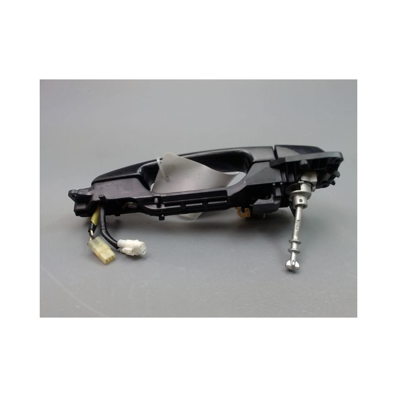 POIGNEE EXTERIEURE PORTE AVANT GAUCHE SUZUKI SWIFT 3P