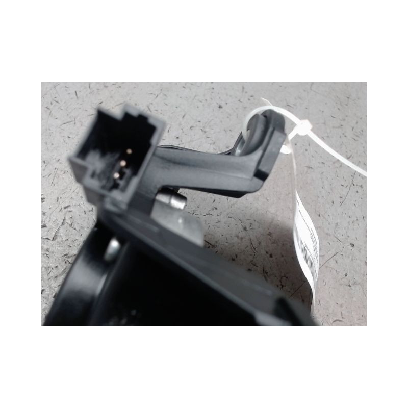 MOTEUR ESSUIE-GLACE ARRIERE RENAULT MEGANE