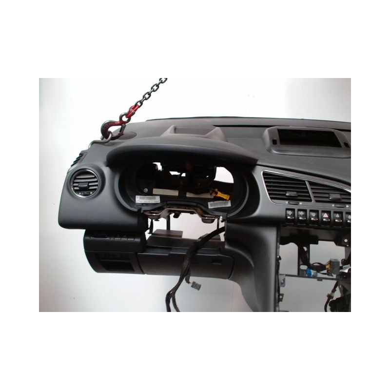 PLANCHE DE BORD  PEUGEOT 3008 2009-