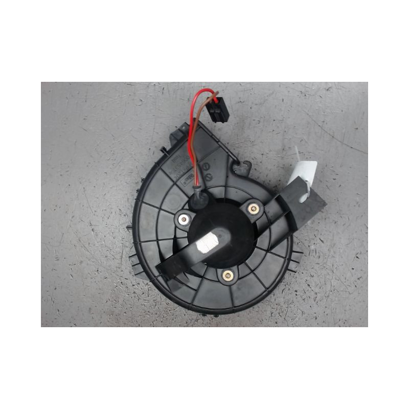 MOTEUR VENTILATEUR CHAUFFAGE OPEL CORSA 03-06