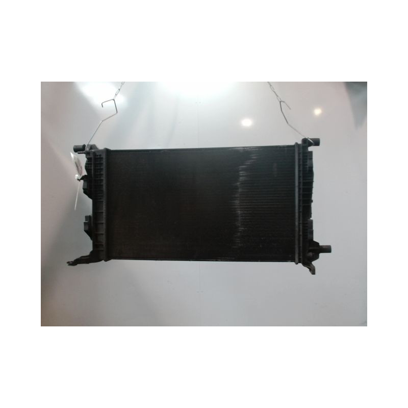 RADIATEUR RENAULT SCENIC III 2009-