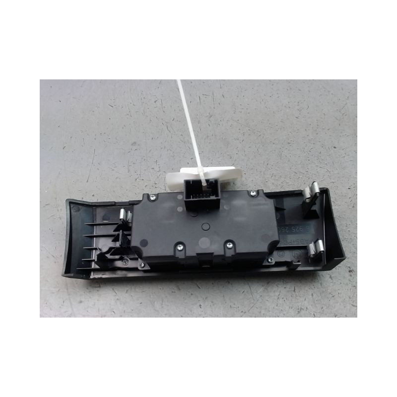 INTERIEUR COMMANDE PHARES BMW SERIE 5 BERL. V Phase 1 (E60) 2003-2007