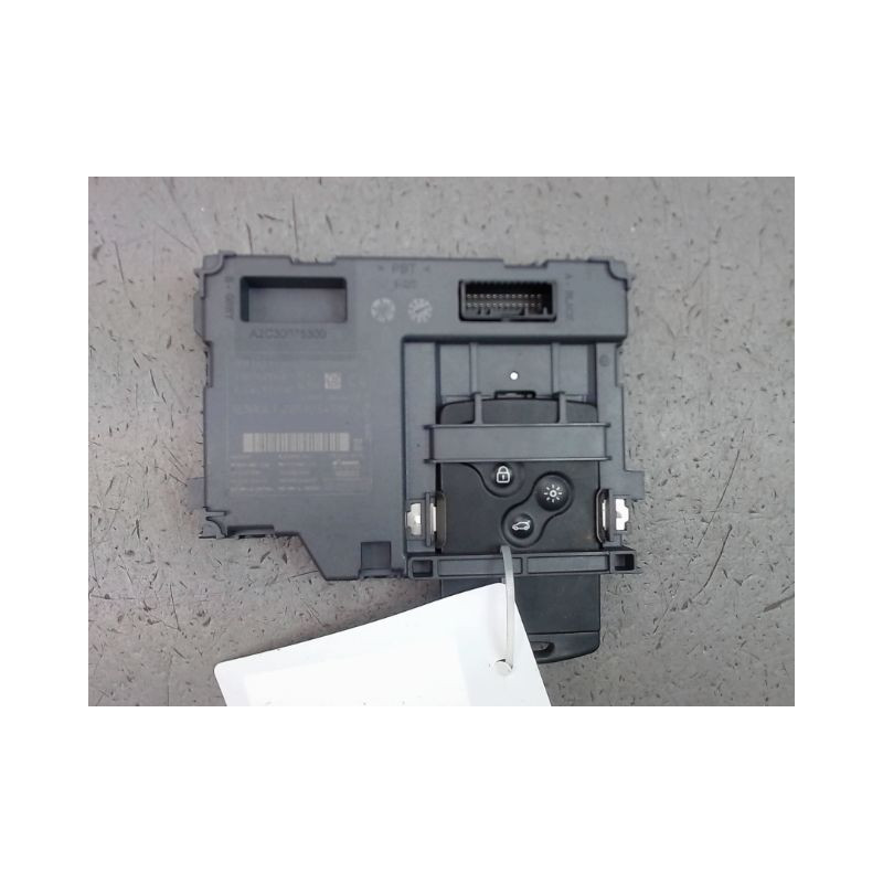 LECTEUR DE CARTE RENAULT CLIO IV Phase 1 2012-...