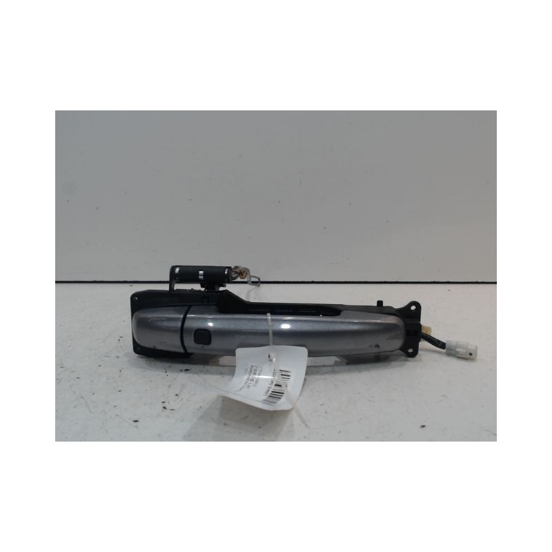 POIGNEE EXTERIEURE PORTE AVANT DROIT SUZUKI SWIFT