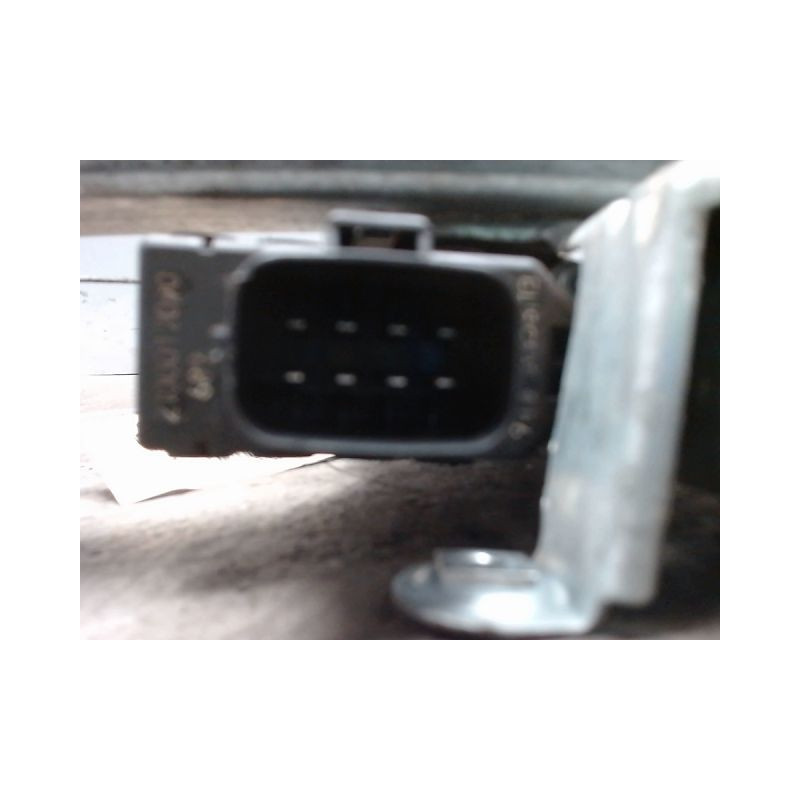 MECANISME+MOTEUR LEVE-GLACE ARRIERE GAUCHE FORD MONDEO 2 ESSENCE