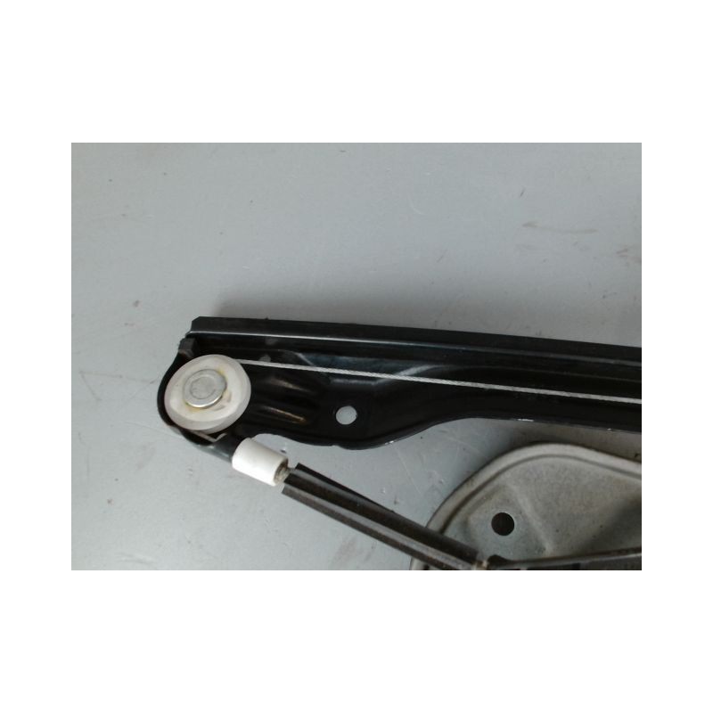 MECANISME+MOTEUR LEVE-GLACE ARRIERE DROIT VOLKSWAGEN GOLF 5 DIESEL