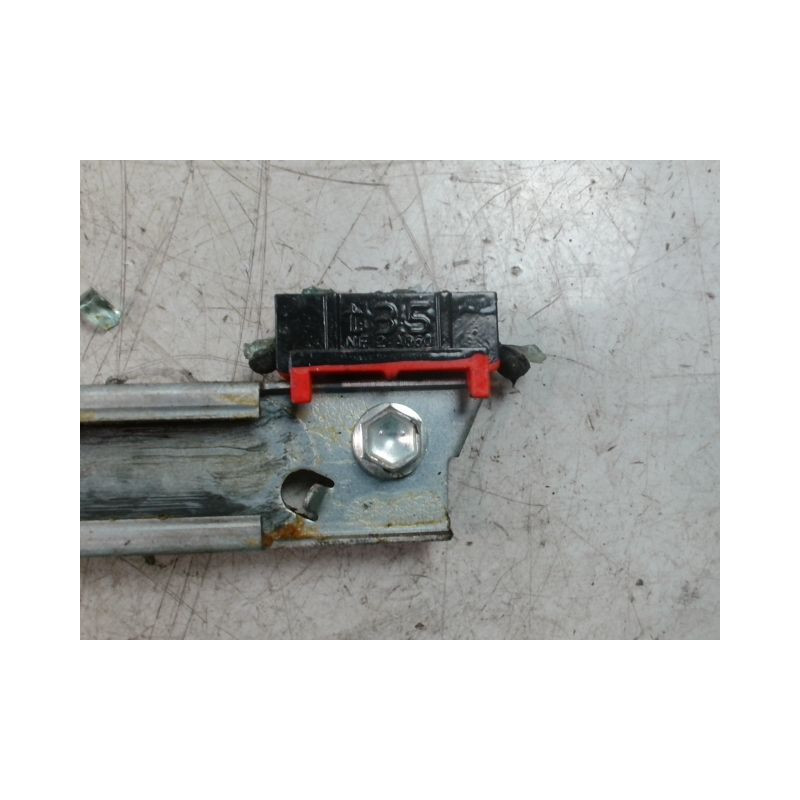 MECANISME+MOTEUR LEVE-GLACE AVANT DROIT TOYOTA YARIS II 2010-