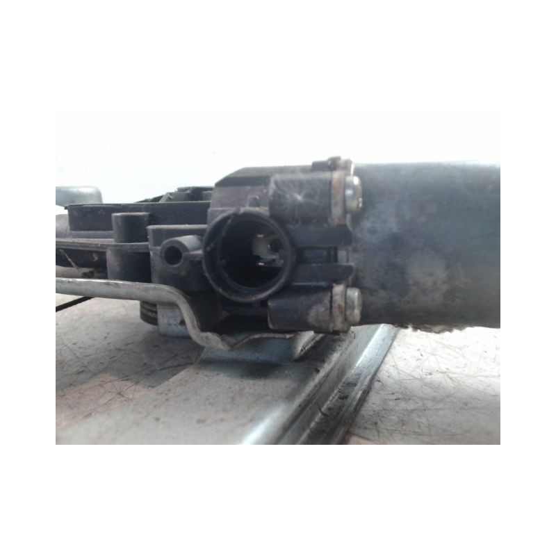 MECANISME+MOTEUR LEVE-GLACE ARRIERE DROIT RENAULT CLIO III 2010-