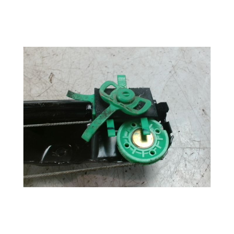 MECANISME+MOTEUR LEVE-GLACE AVANT DROIT FIAT PUNTO 99-2003