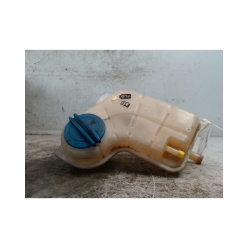 VASE EXPANSION AUDI A4