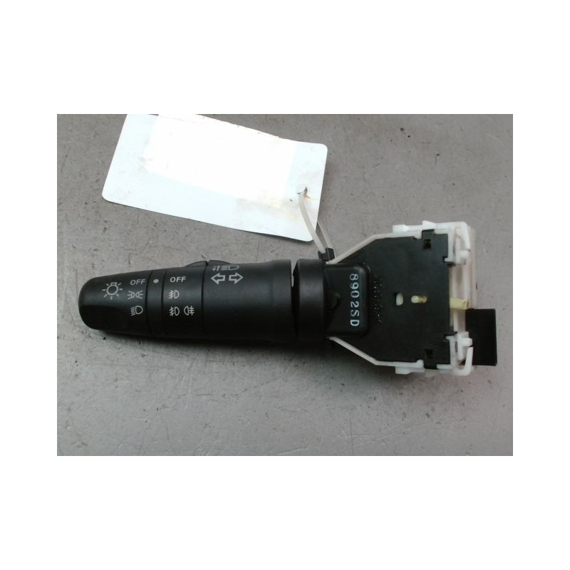 COMMANDE ECLAIRAGE NISSAN MICRA III Phase 3 2007-2010