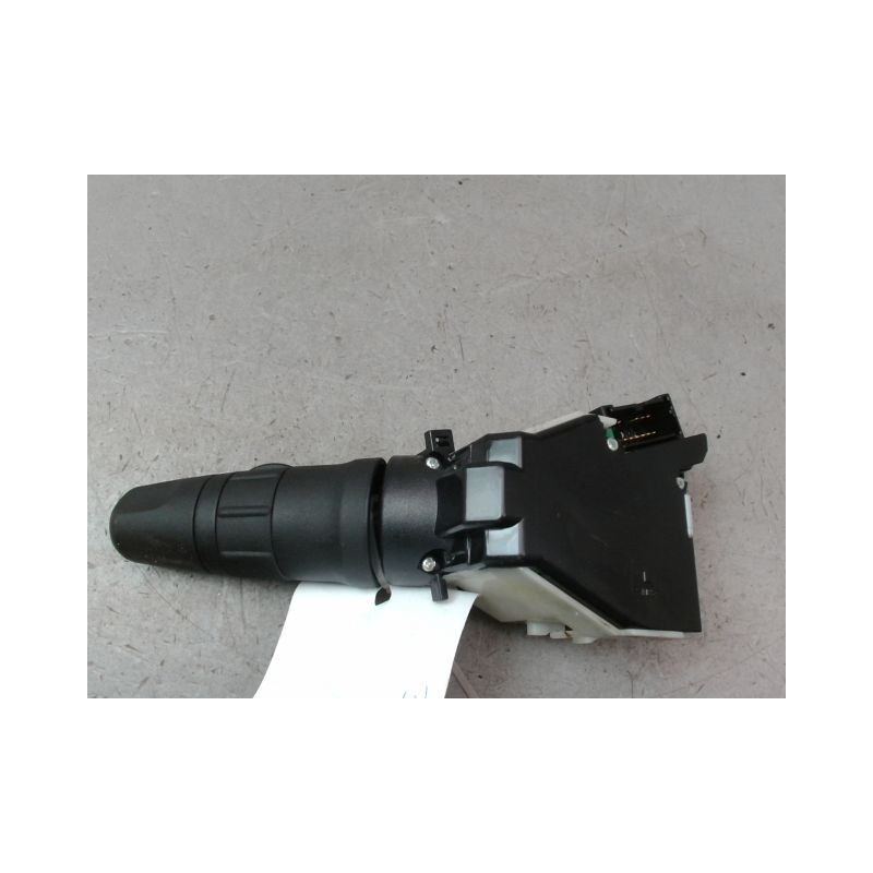 COMMANDE ESSUIE GLACE NISSAN MICRA III Phase 3 2007-2010