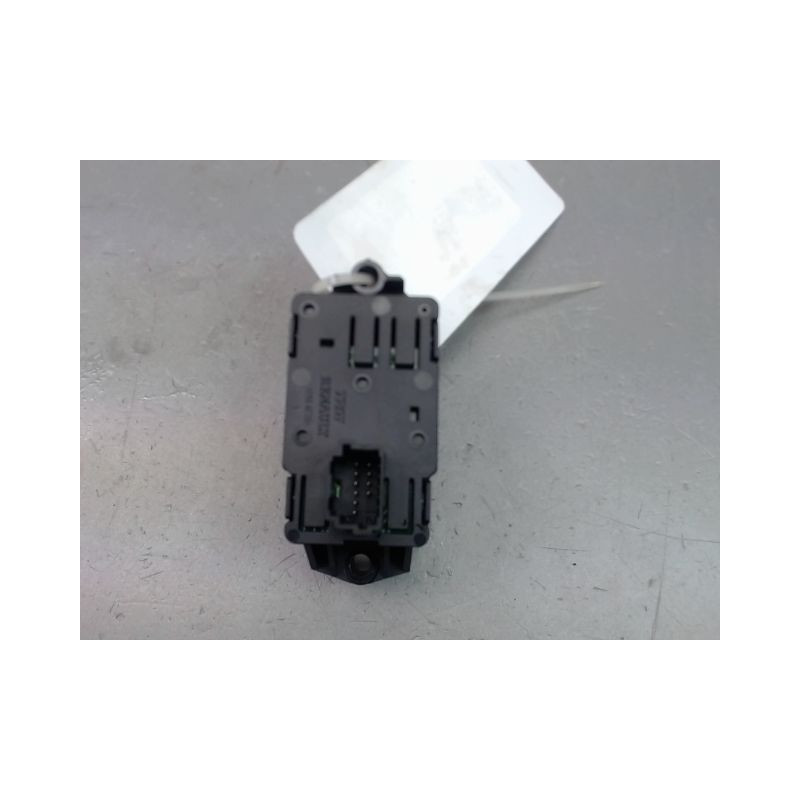 INTERIEUR COMMANDE FREIN A MAIN RENAULT SCENIC MONOSP. III Phase 3 2013-...