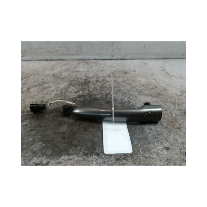 POIGNEE EXTERIEURE PORTE AVANT GAUCHE RENAULT LAGUNA II 2005-2007