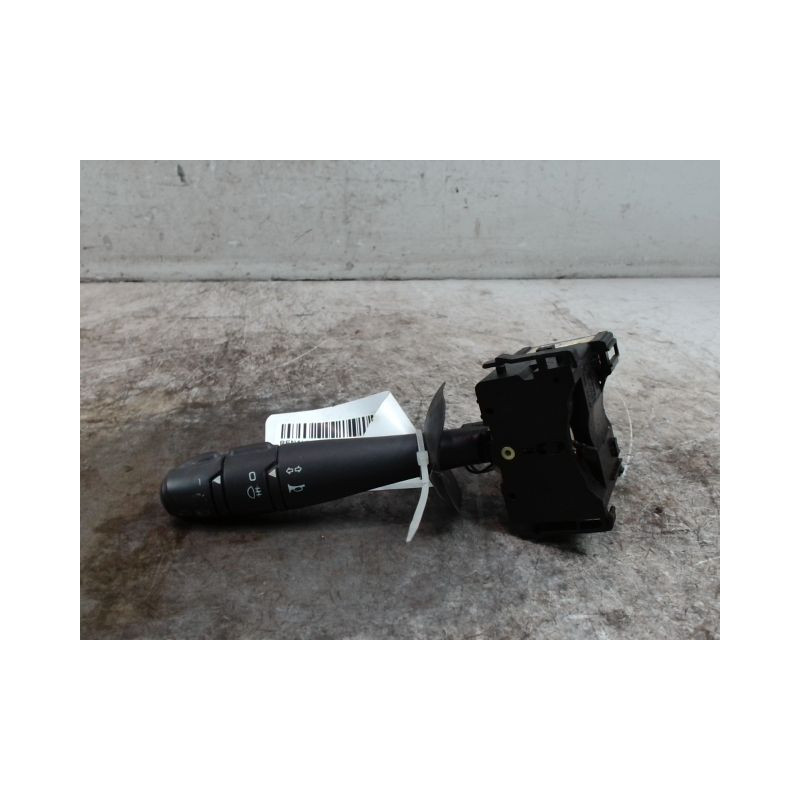 COMMANDE CLIGNOTANT RENAULT TWINGO II