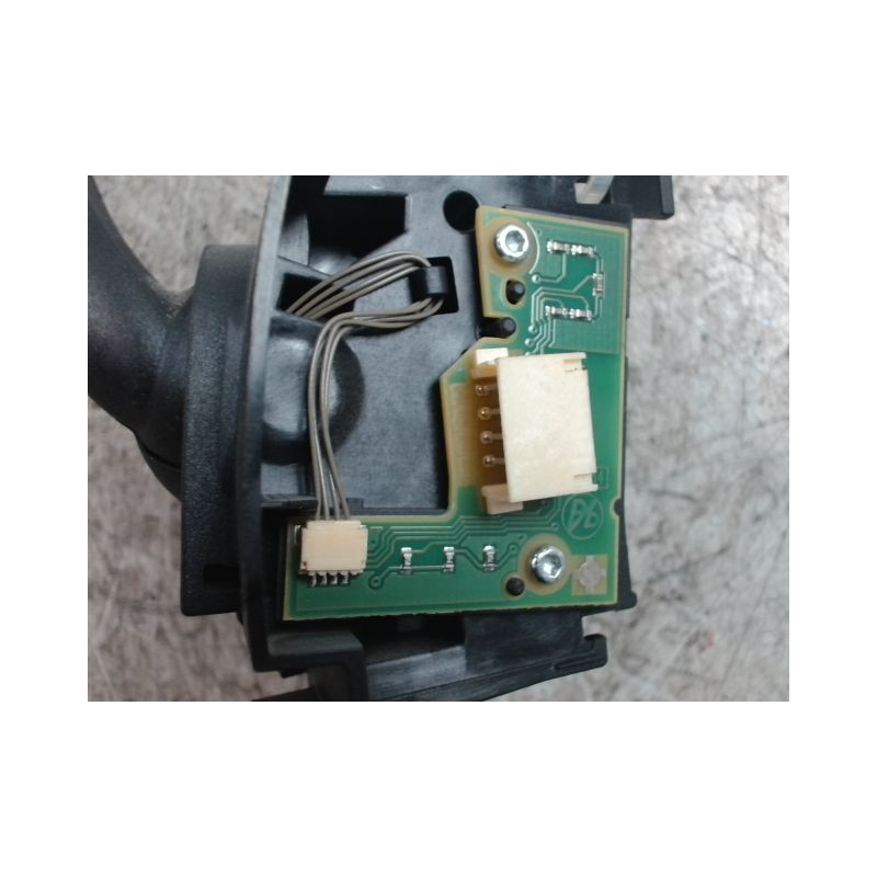COMMANDE ESSUIE GLACE FORD FOCUS 2008-