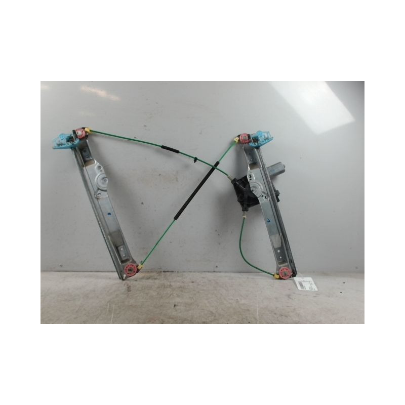 MECANISME+MOTEUR LEVE-GLACE AVANT DROIT OPEL CORSA