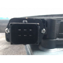 MECANISME+MOTEUR LEVE-GLACE AVANT DROIT OPEL CORSA