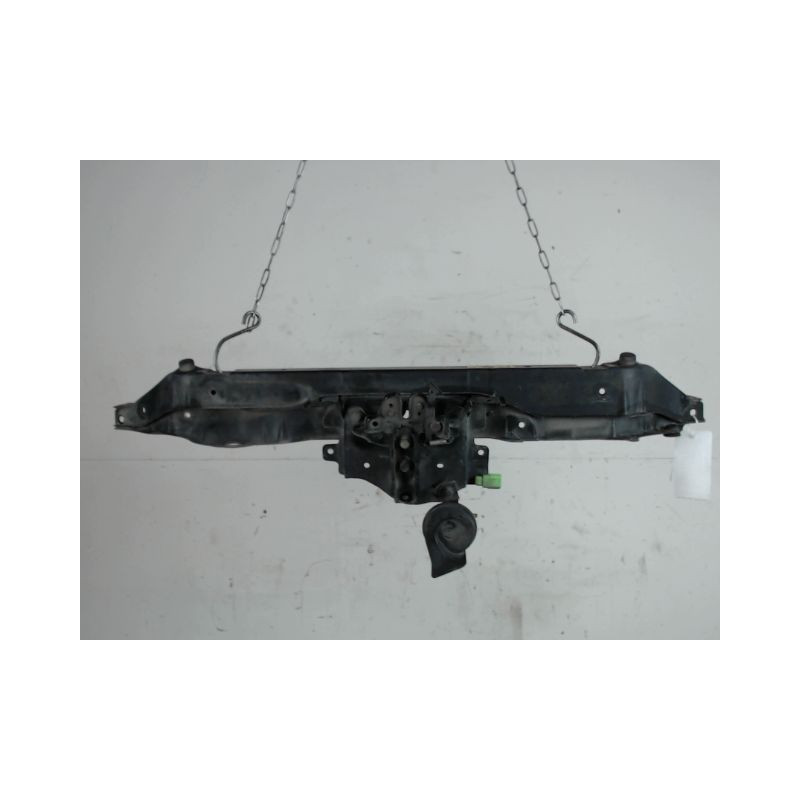 TRAVERSE SUPERIEURE ARMATURE AVANT NISSAN NOTE