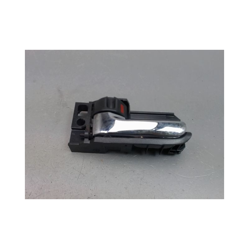 POIGNEE INTERIEURE PORTE ARRIERE GAUCHE TOYOTA COROLLA X Phase 2 2004-2007