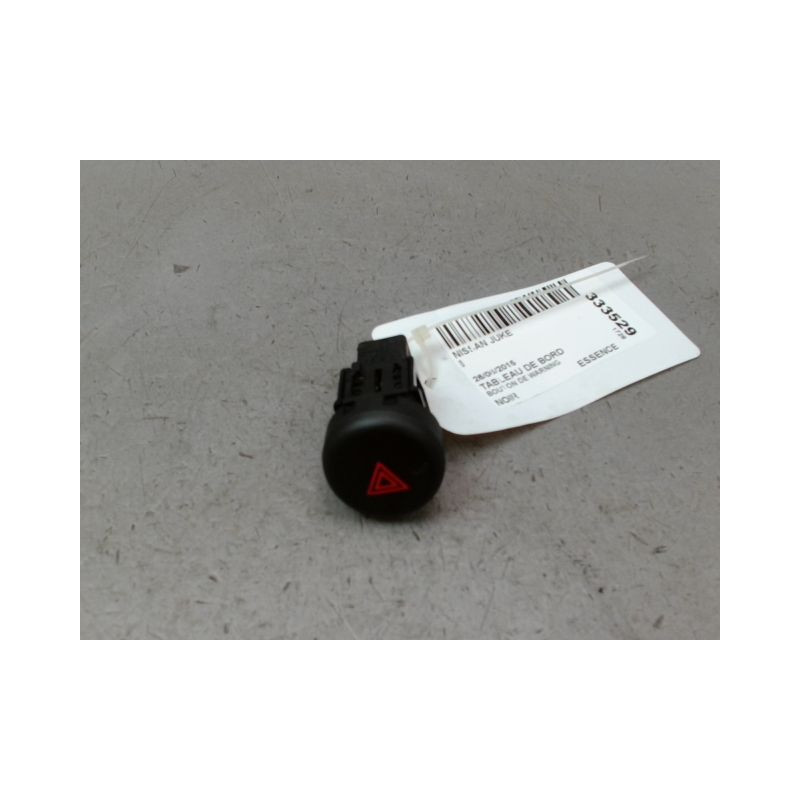 BOUTON DE WARNING NISSAN JUKE Phase 2 2014-...