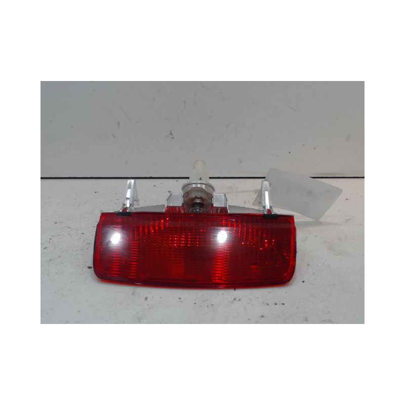 FEUX STOP SUPPLEMENTAIRE NISSAN MICRA