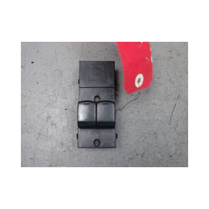 COMMANDE LEVE-GLACE PORTE AVG NISSAN MICRA 3 PHASE 1 ESSENCE