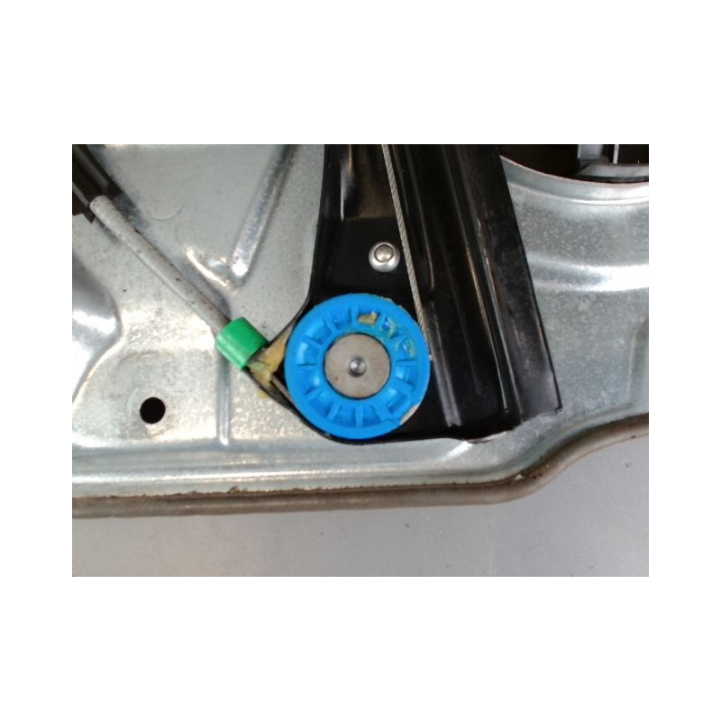 MECANISME+MOTEUR LEVE-GLACE AVANT DROIT VOLKSWAGEN POLO