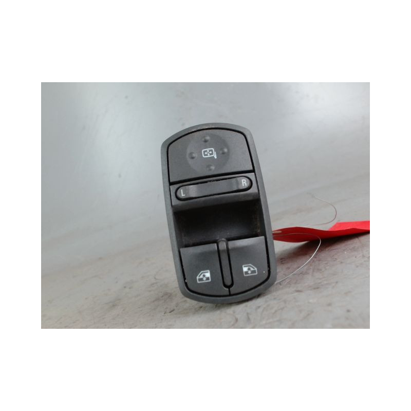 COMMANDE LEVE-GLACE PORTE AVG OPEL CORSA