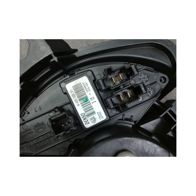 MOTEUR VENTILATEUR CHAUFFAGE OPEL ADAM