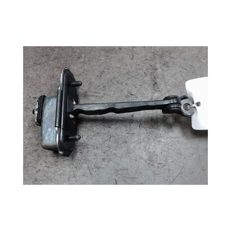 TIRANT PORTE AVANT DROIT KIA CEE-D
