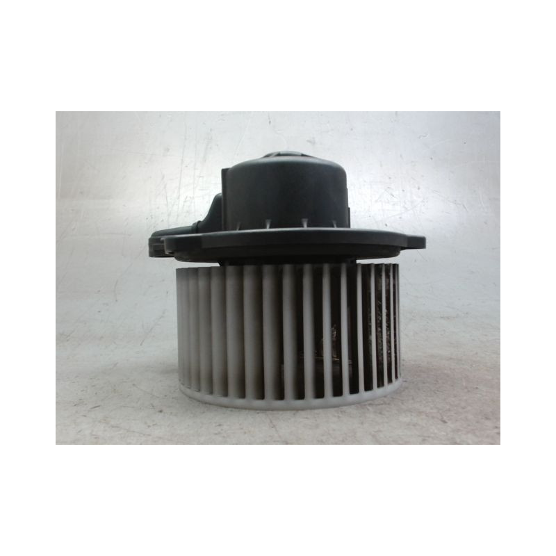 MOTEUR VENTILATEUR CHAUFFAGE HYUNDAI GETZ 02-05