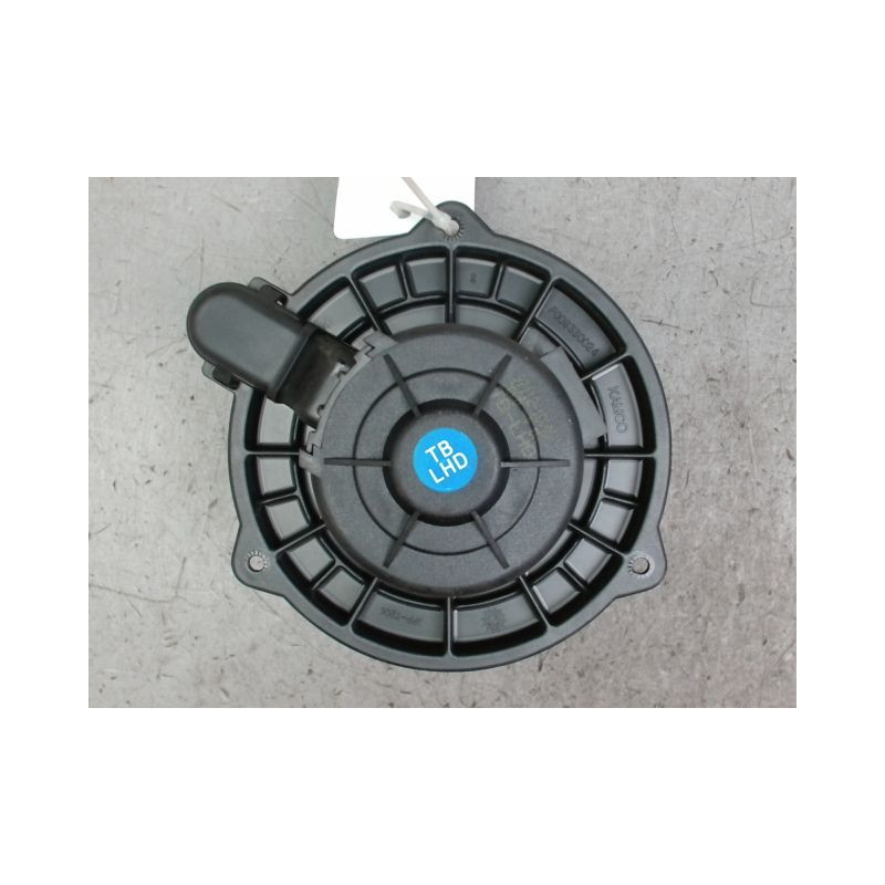 MOTEUR VENTILATEUR CHAUFFAGE HYUNDAI GETZ 02-05