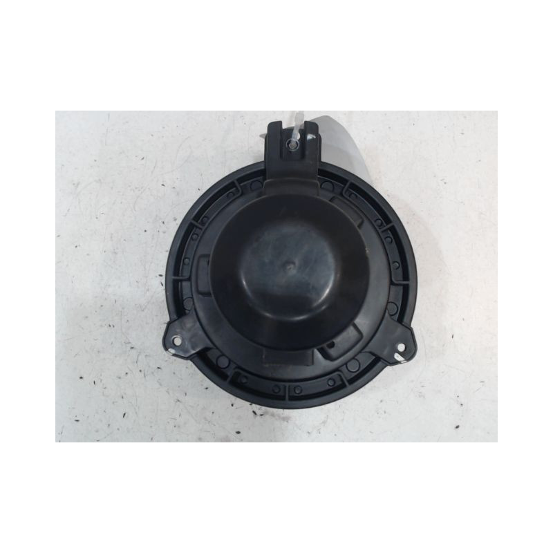 MOTEUR CHAUFFAGE KIA CARENS