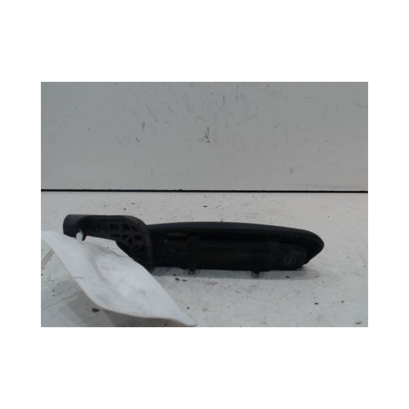 POIGNEE EXTERIEURE PORTE ARRIERE GAUCHE FIAT PUNTO