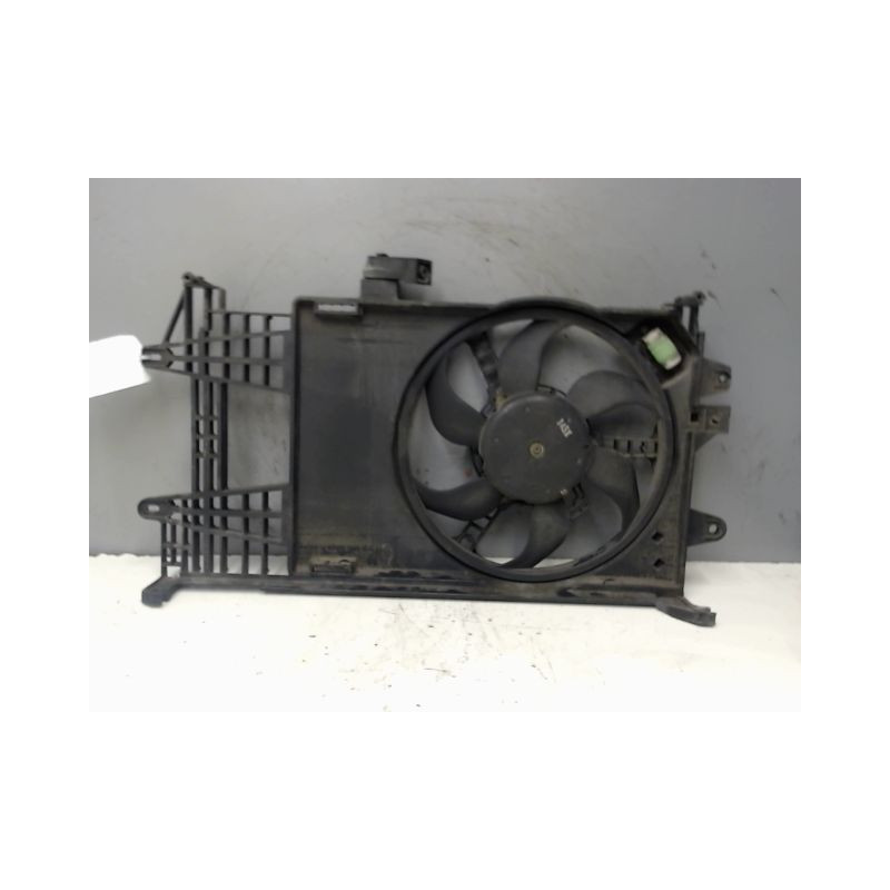 MOTEUR VENTILATEUR RADIATEUR FIAT PUNTO