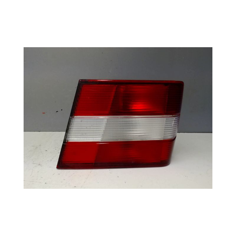 FEU ARRIERE INTERIEUR DROIT VOLVO 940