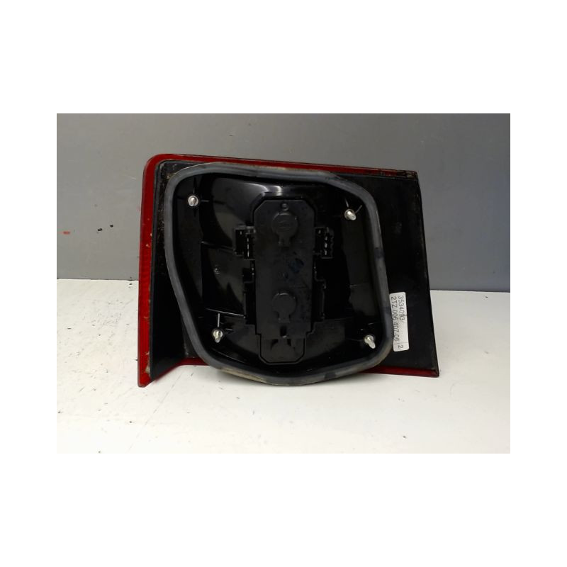 FEU ARRIERE INTERIEUR DROIT VOLVO 940