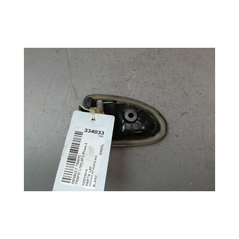 POIGNEE INTERIEURE PORTE AVANT DROIT RENAULT TRAFIC L1H1 II PHASE 2 -1000- CRT 2006-...