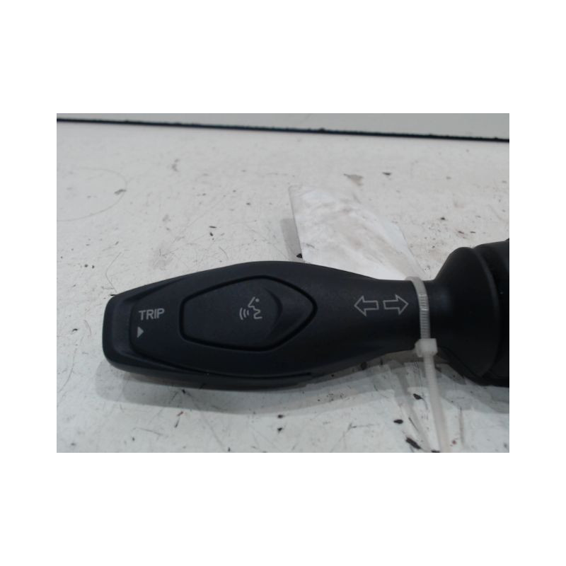 COMMANDE CLIGNOTANT FORD FIESTA