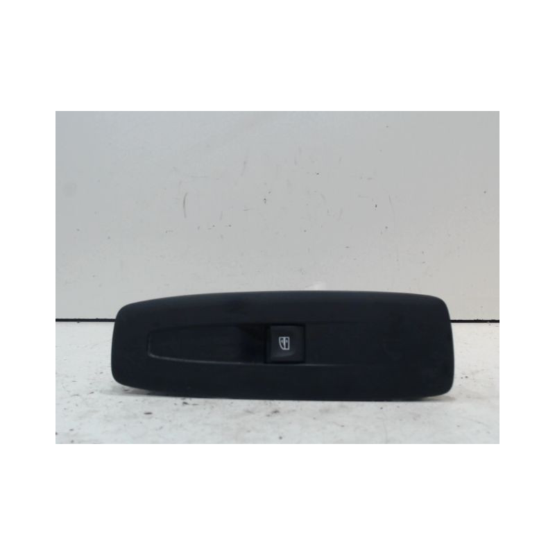 COMMANDE LEVE-GLACE PORTE AVD RENAULT MEGANE