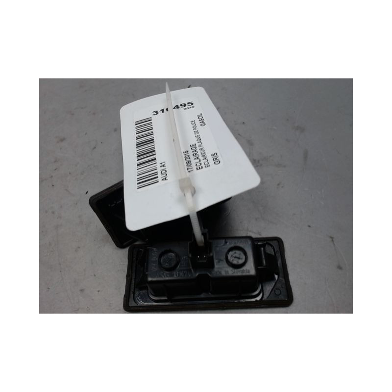 ECLAIREUR PLAQUE DE POLICE AUDI A1