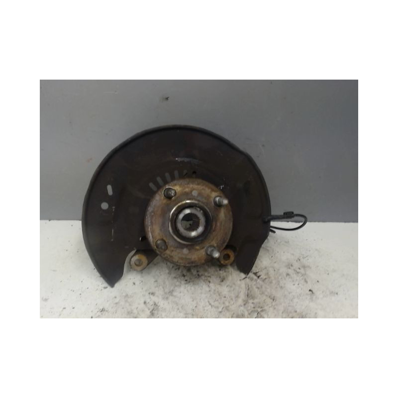 PIVOT AVANT DROIT TOYOTA YARIS