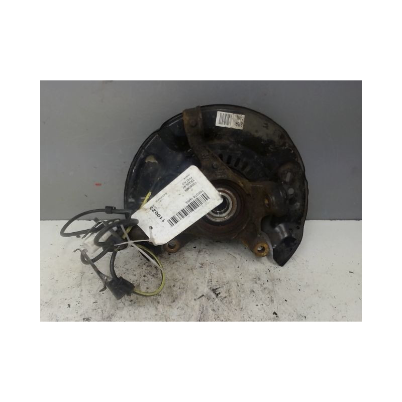 PIVOT AVANT DROIT TOYOTA YARIS