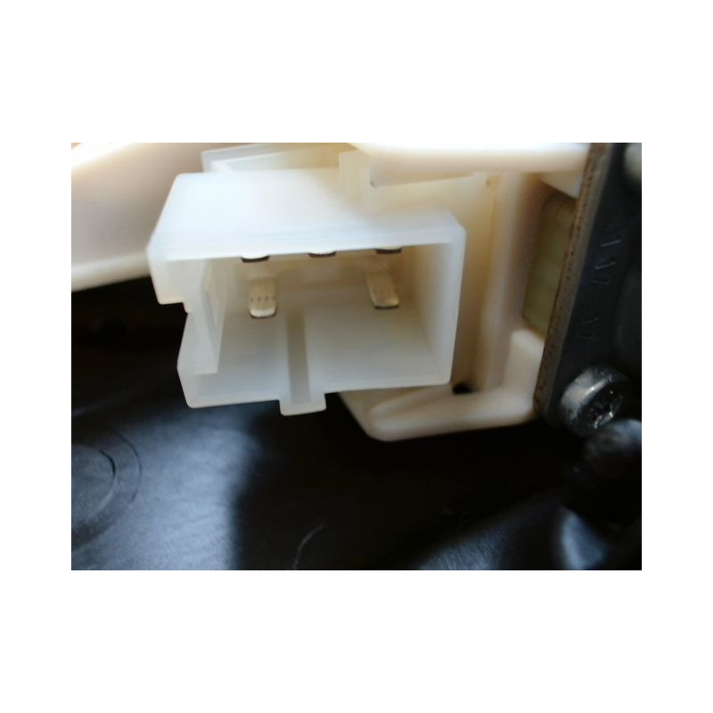 MECANISME+MOTEUR LEVE-GLACE AVANT GAUCHE MERCEDES GLA