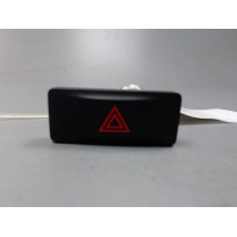 BOUTON DE WARNING NISSAN X-TRAIL